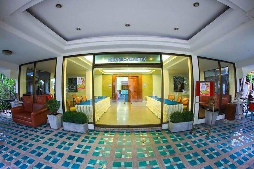 โรงแรมลพบุรี อินน์ ภายนอก รูปภาพ